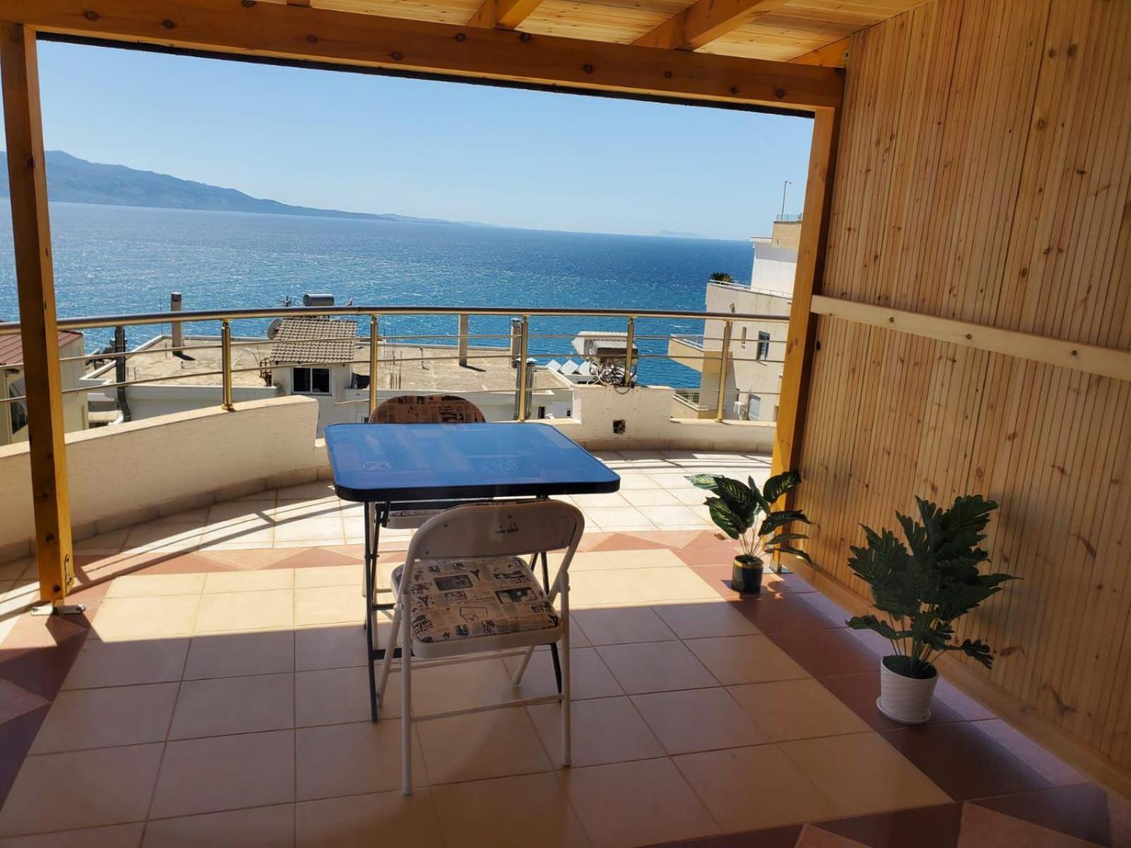 Summer Gate Apartment Sarandë Exterior foto